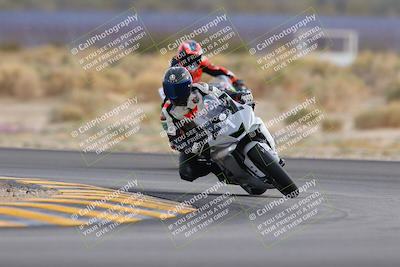 media/Dec-17-2022-SoCal Trackdays (Sat) [[224abd9271]]/Turn 16 (210pm)/